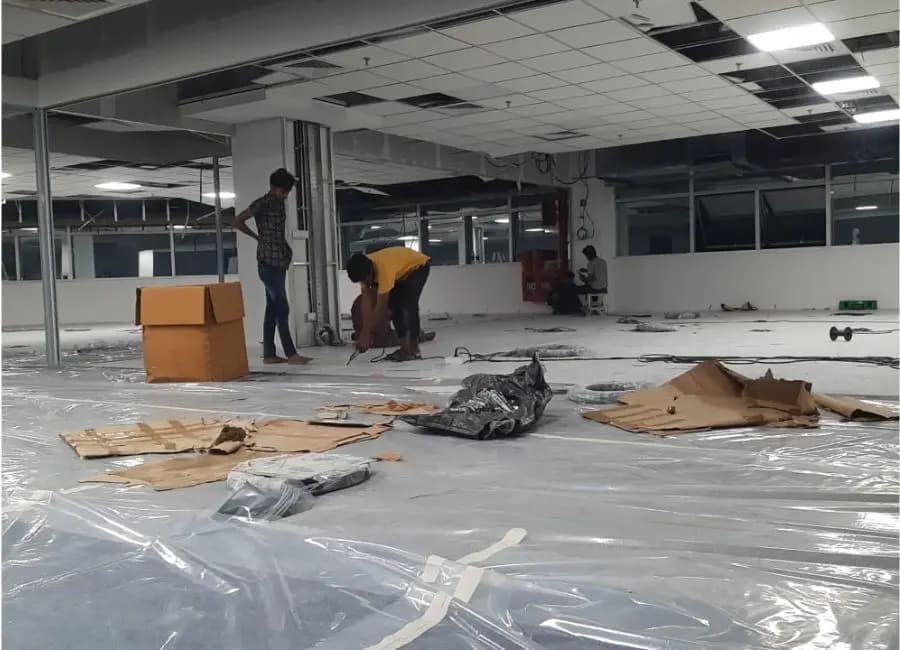 Access floor installation Access floor installation for software company – Chem Coats